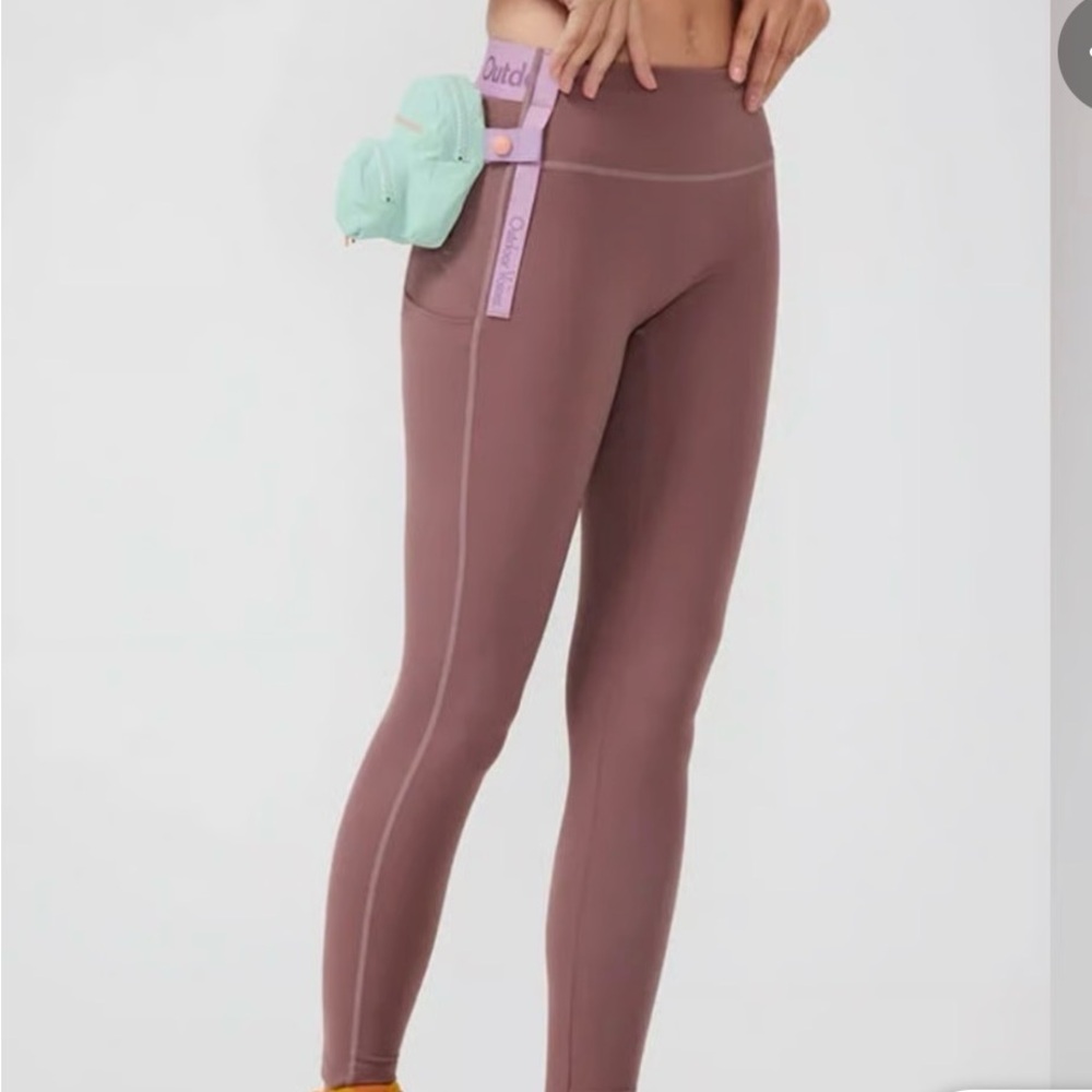 Outdoor Voices Snacks 7/8 Leggings Women's Size L Purple Workout Hiking Pants